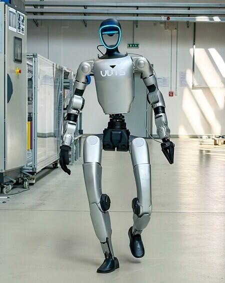 Humanoid. Foto VÚTS